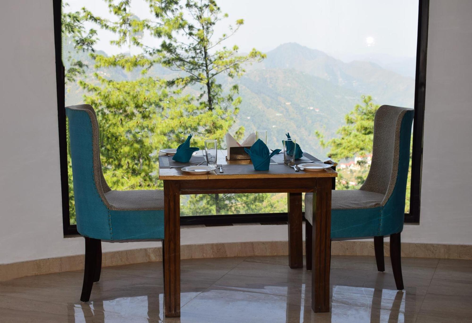 Himalayan Mountain And Valley View - Garden With Bonefire - Ample Parking - Luxury Balcony Rooms -By Aachman Stays!! Mashobra Shimla Eksteriør billede