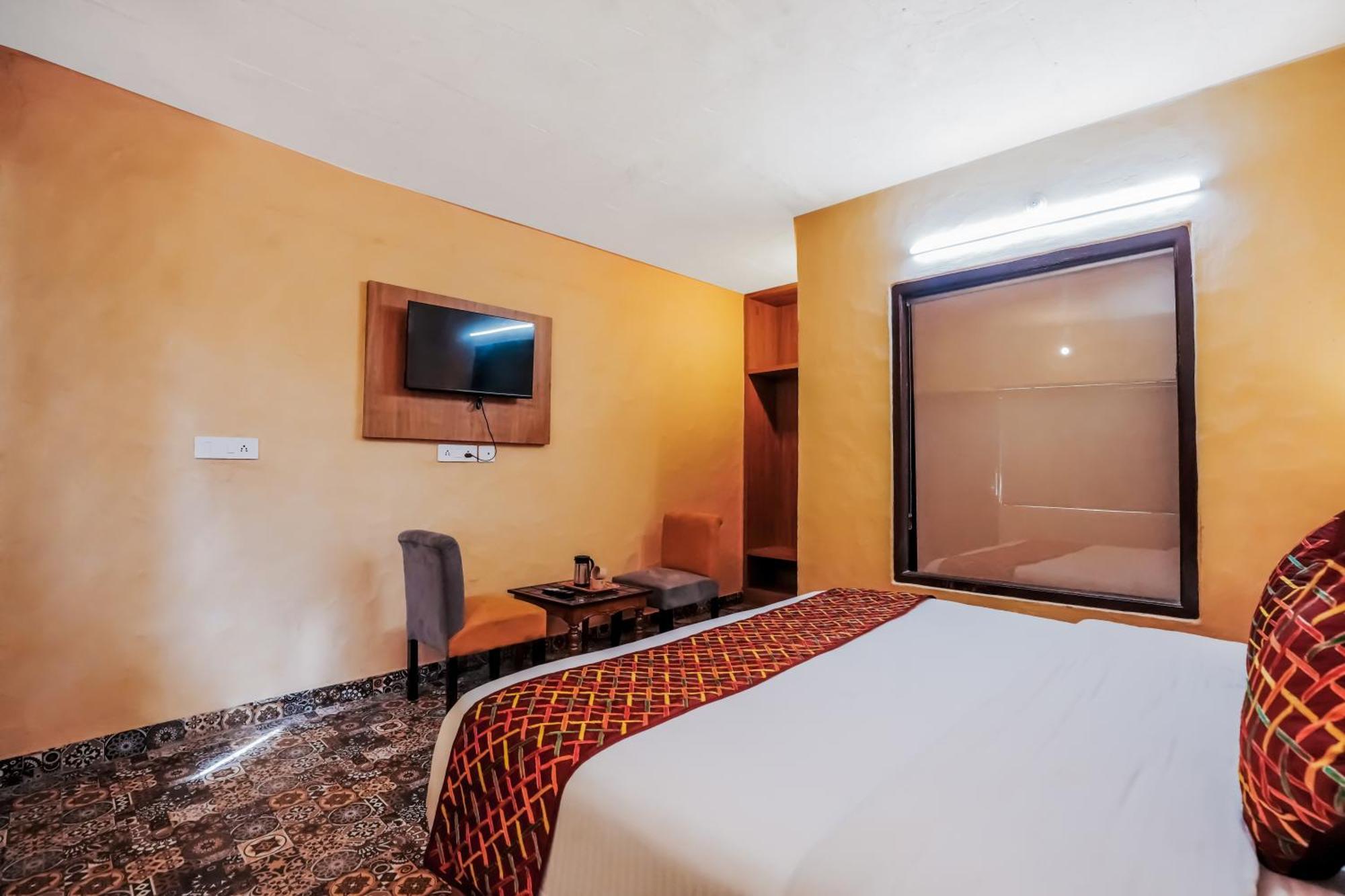 Himalayan Mountain And Valley View - Garden With Bonefire - Ample Parking - Luxury Balcony Rooms -By Aachman Stays!! Mashobra Shimla Eksteriør billede